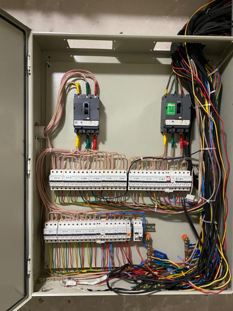 配电柜到底有多重？影响因素、咋算重量、咋选都在这儿了