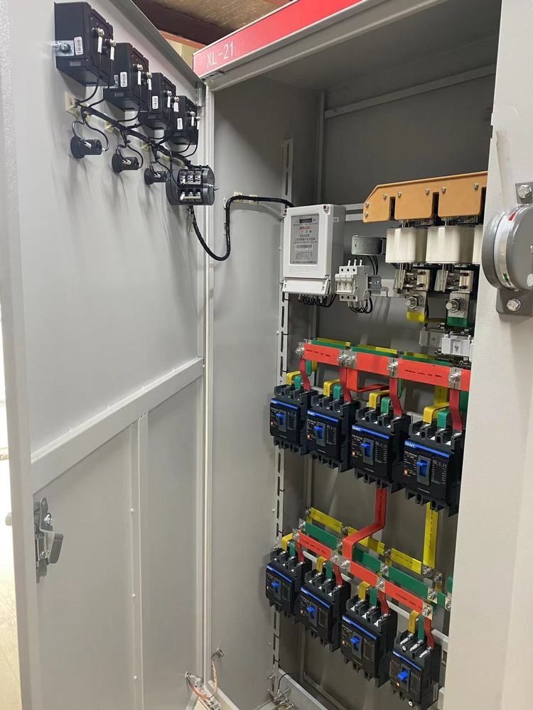 低压配电柜到底多重？影响因素、估算方法和选型