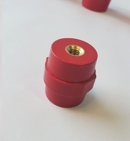 配电柜绝缘子：电力系统安全运行的关键组件